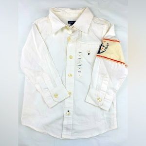 Brand New Stylish Baby Gap button down shirt. Size 3T